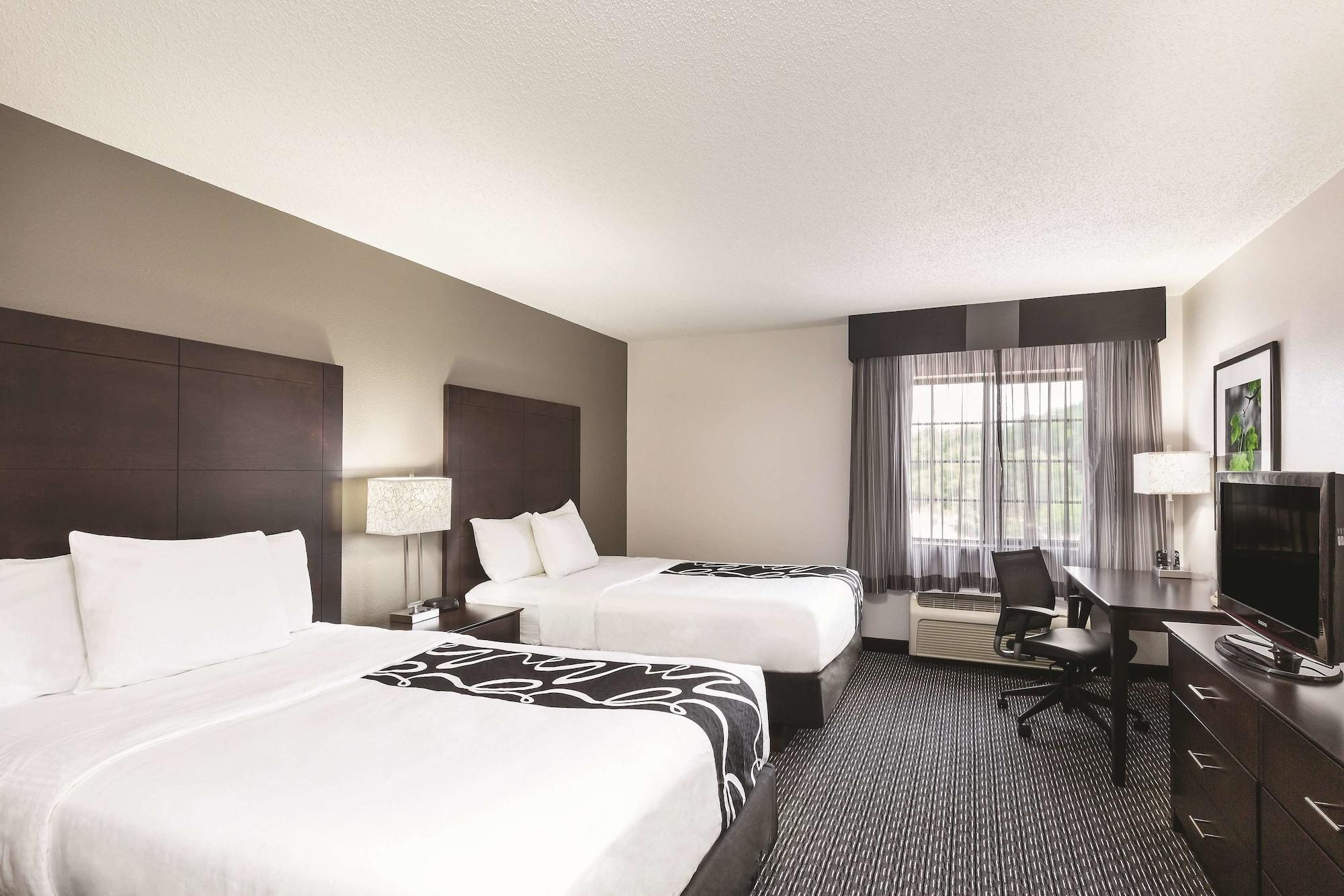 La Quinta By Wyndham Milwaukee Hotel