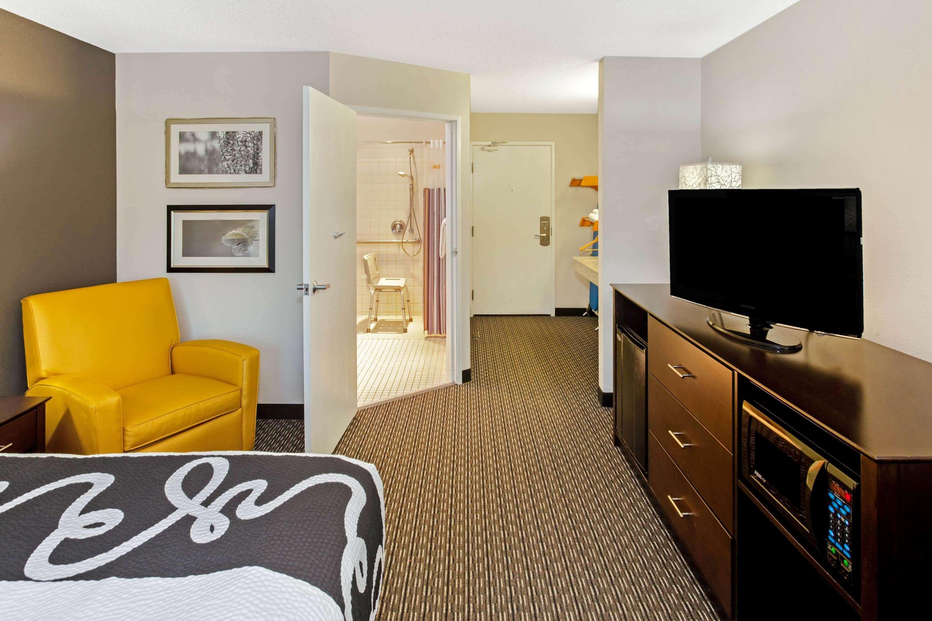 La Quinta By Wyndham Milwaukee