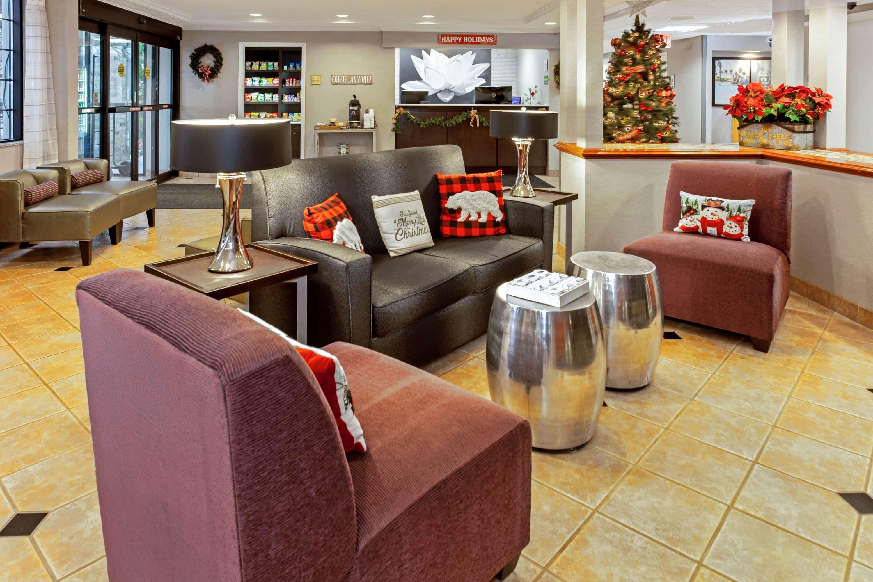Hotel La Quinta By Wyndham Milwaukee 3*