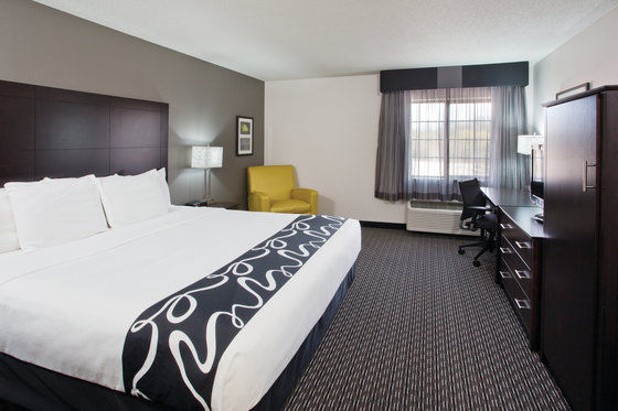 La Quinta By Wyndham Milwaukee Hotel Delafield